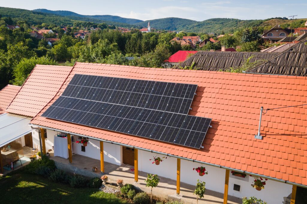 Családi ház Noszvajon - 6 kWp